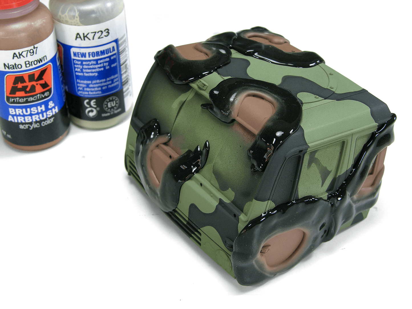 AK Interactive Elastic Masking Putty