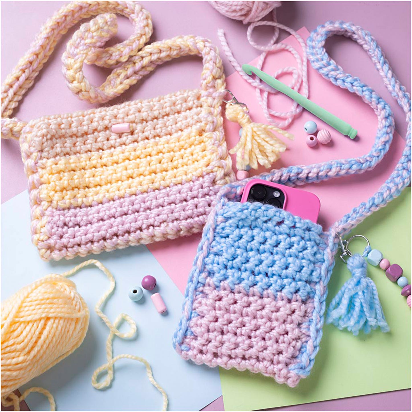 CREATIV COMPANY Crochet Starter Craft Kit 18.6cm x 5cm x 31.4cm (7.32in x 1.96in x 12.36in) - assorted colours