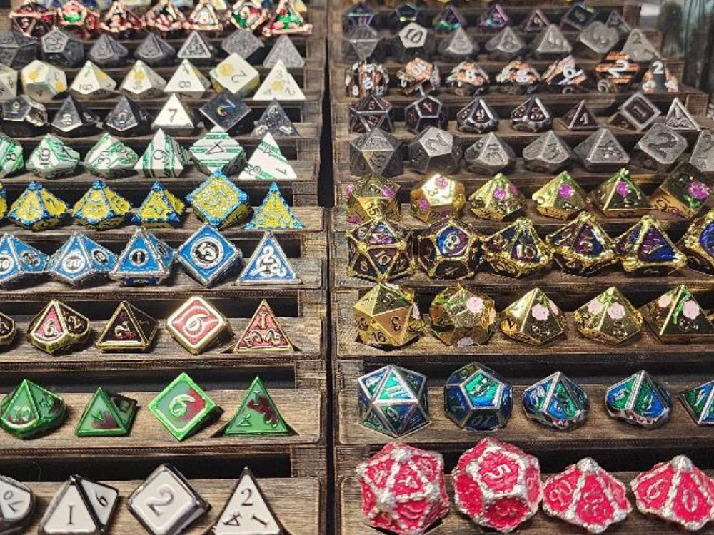 LD MYSTERY DICE SET METAL