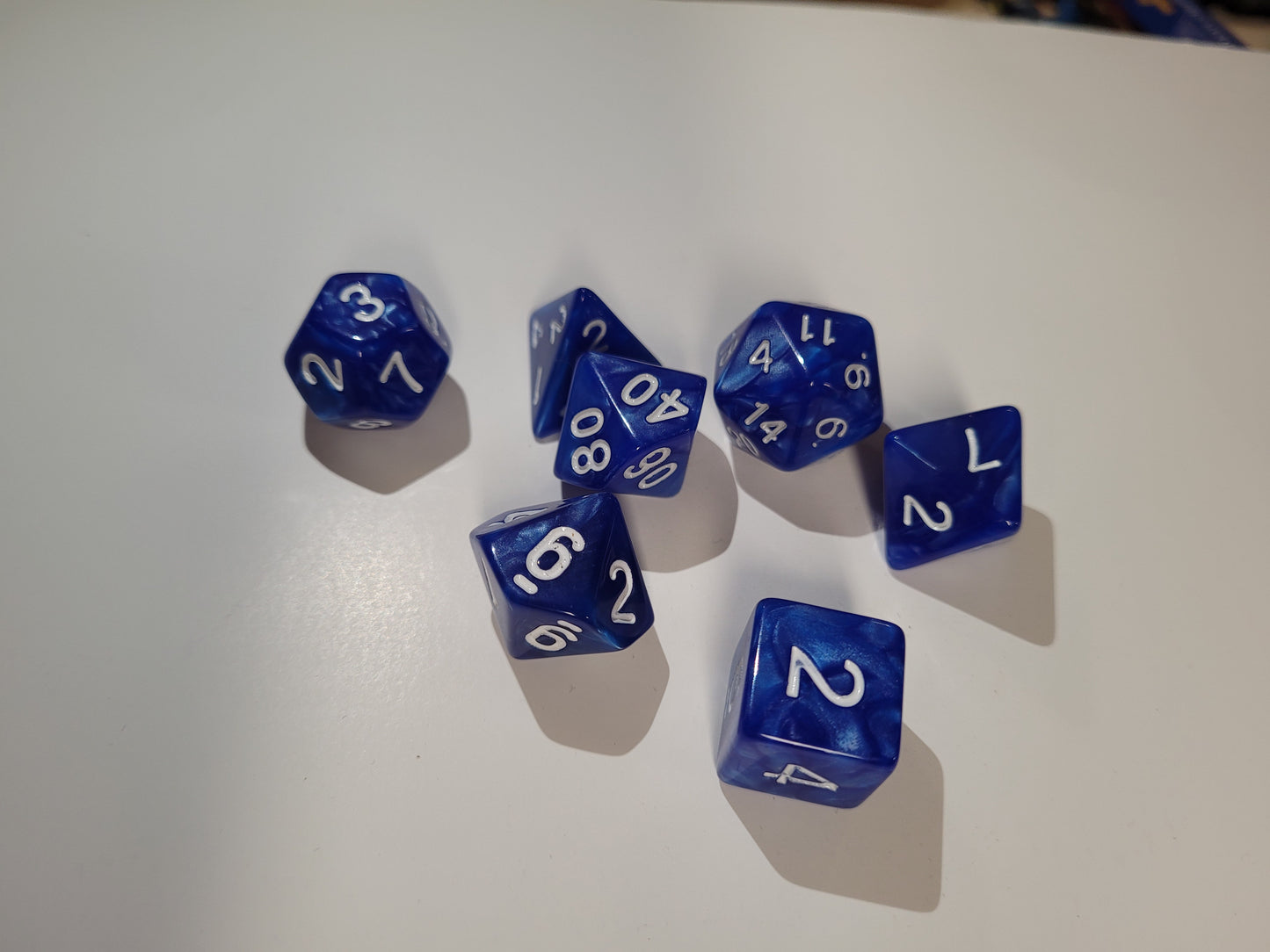 HD 7pc Blue Pearl Dice