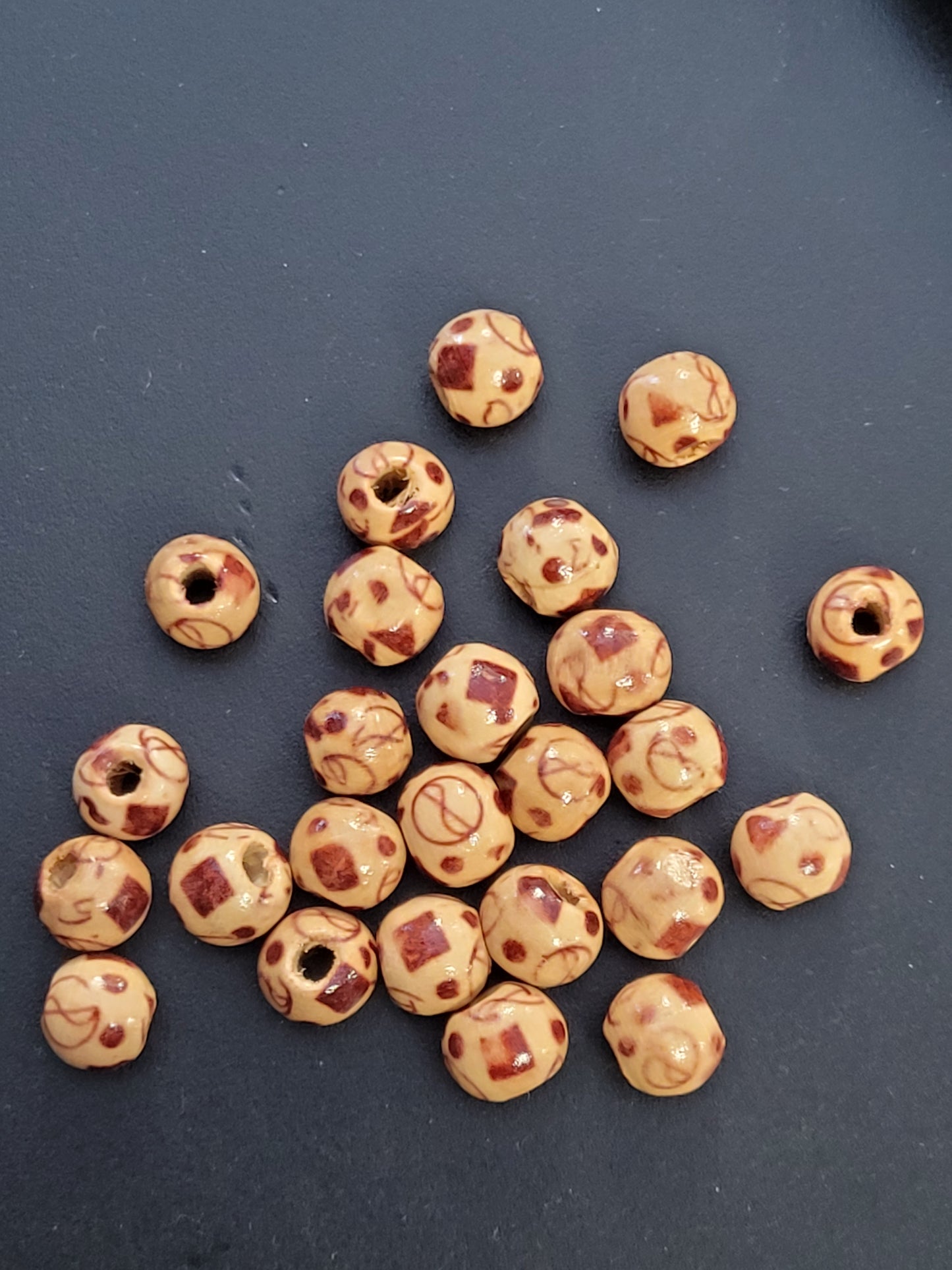 WOODEN BEAD ROUND MIXED PATTERN & COLOR