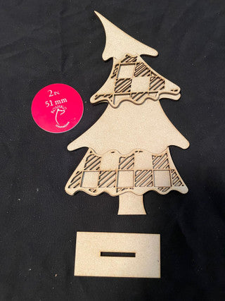 Freestanding Plaid Crooked Tree