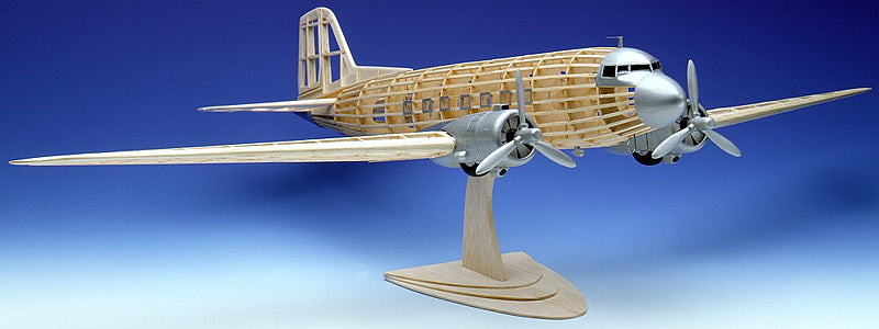Guillow Douglas DC-3