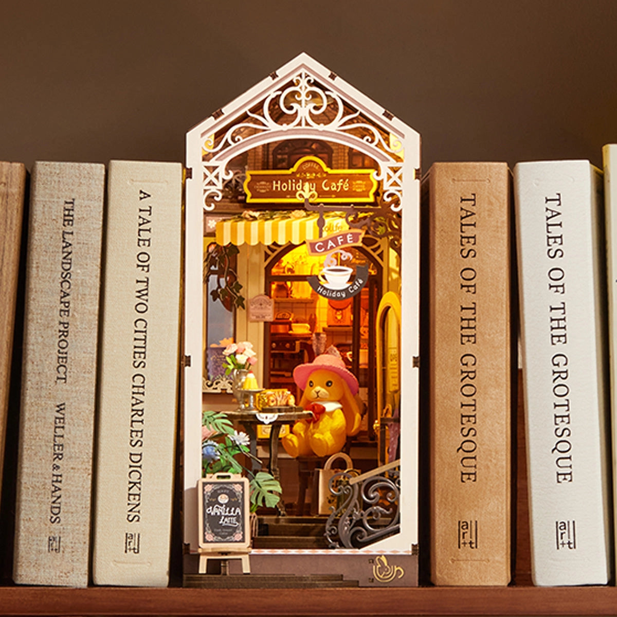 Rolife DIY Book Nook Kit - Holiday Cafe TGB15