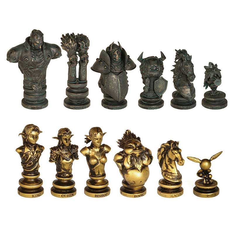 CHESS SET LEGEND OF ZELDA