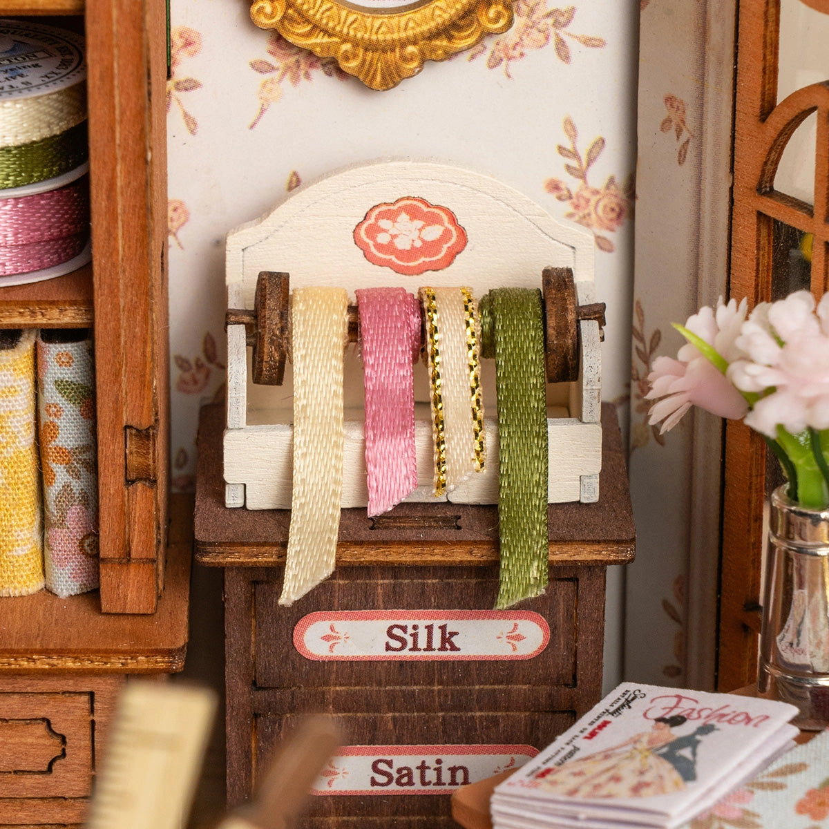 Rolife DIY Miniature House - Elsa's Tailoring DG178