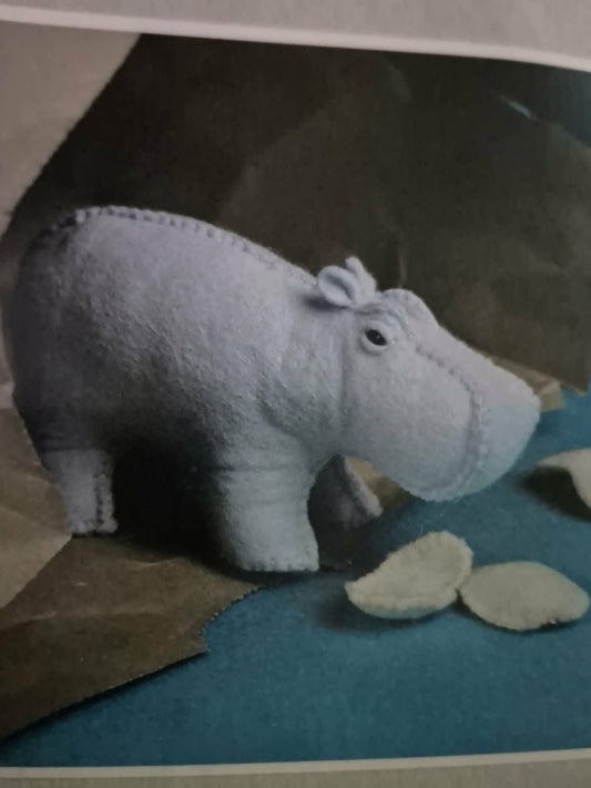 Build Your Own Canadian Legend: House Hippo Workshop