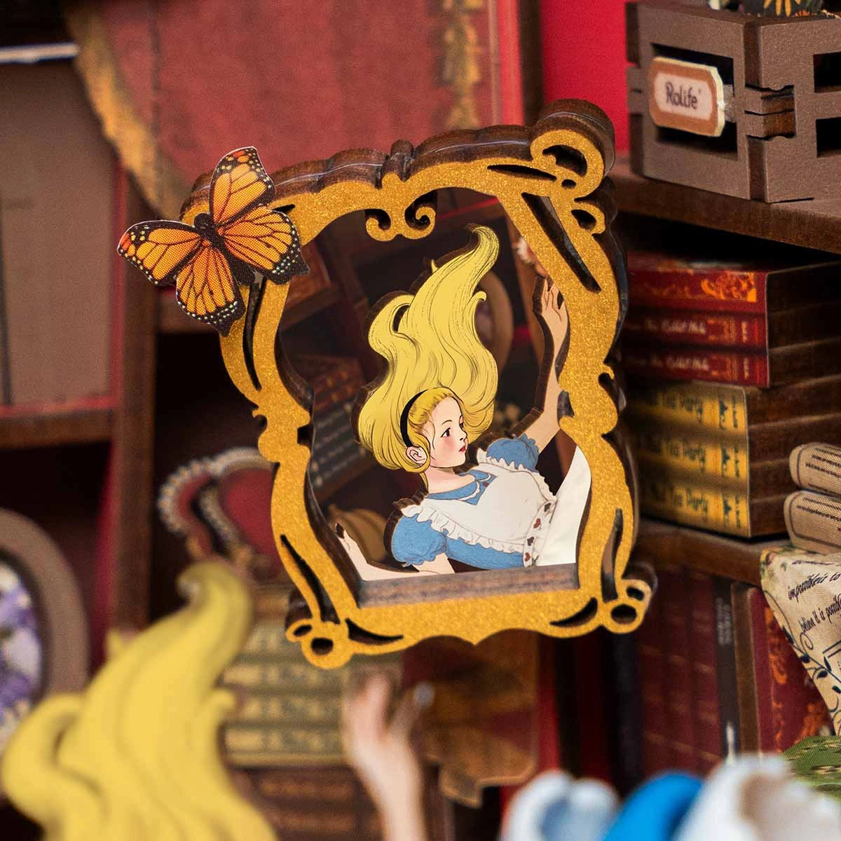 Rolife DIY Book Book Kit - Fall into Wonder TGB12