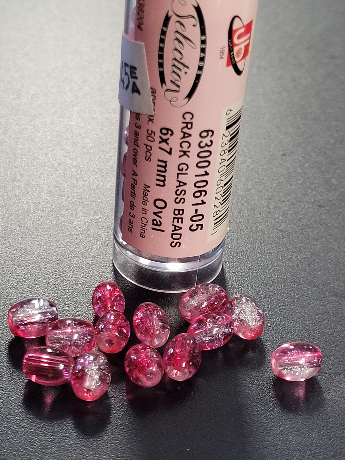 Cracked Glass Beads 6x7mm Oval Pink Crystal
