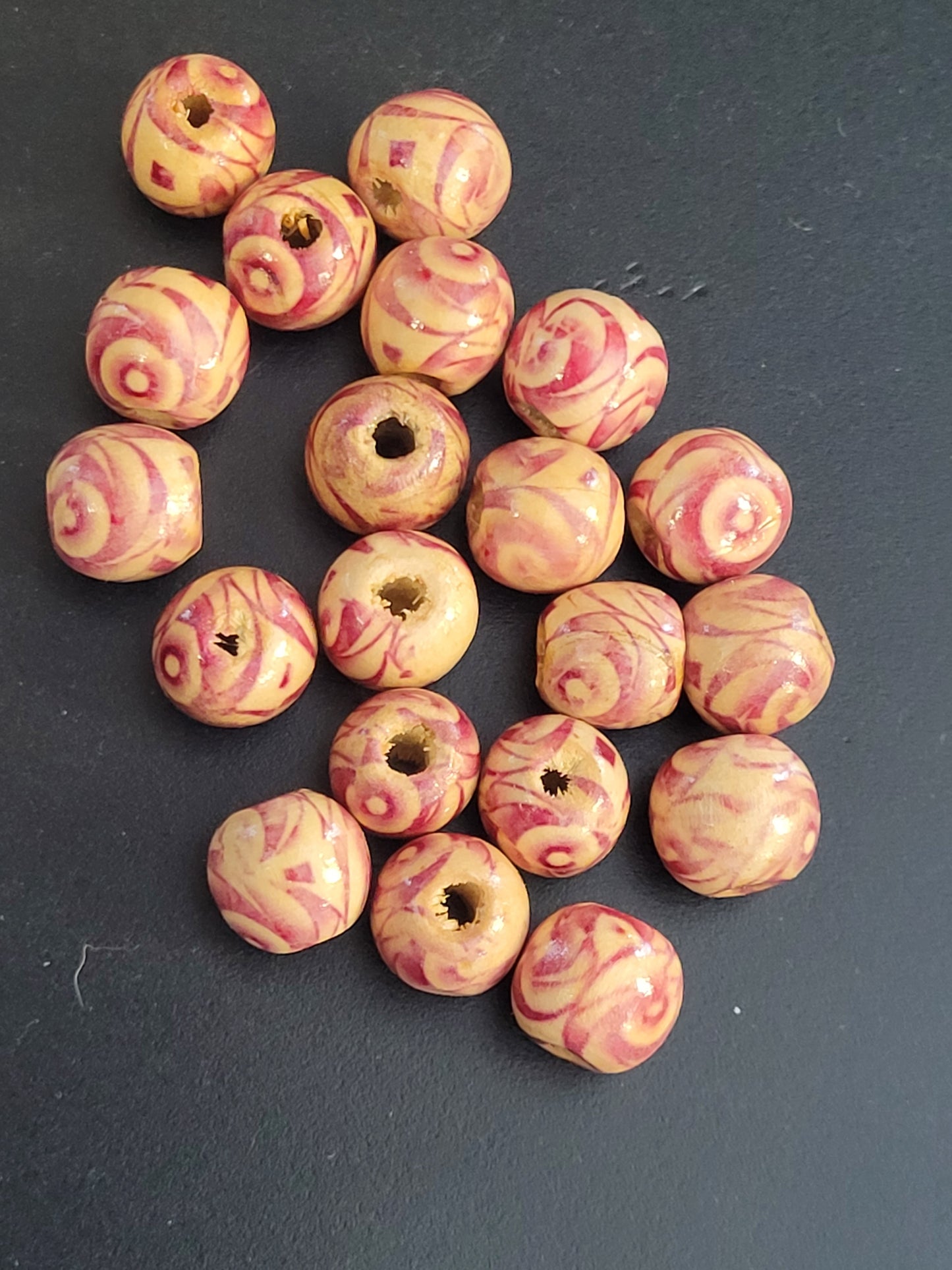 WOODEN BEAD ROUND  MIXED PATTERN & COLOR