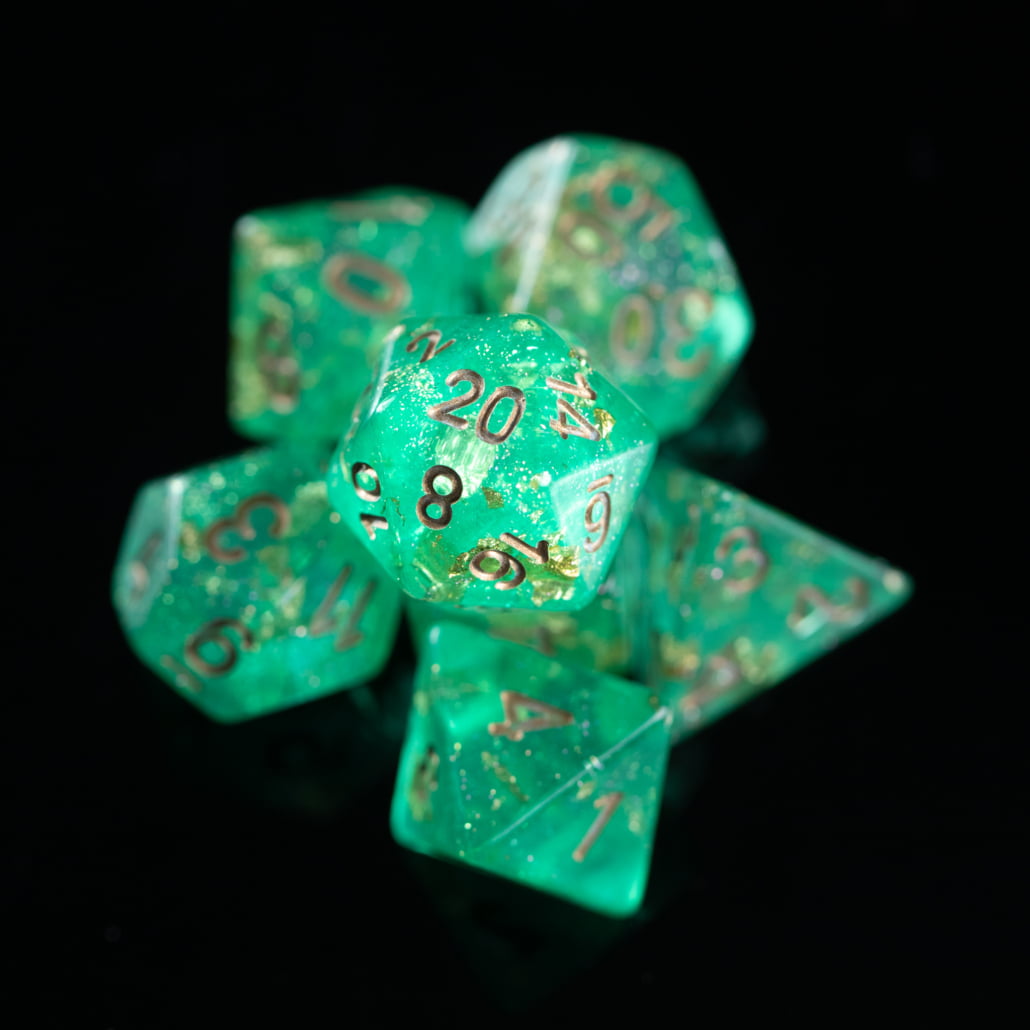 Green & Gold Leaf Wedding Dice – 7 Piece Set