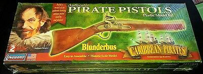 Blunderbus -- Pirate Plastic Model Kit -- #78009